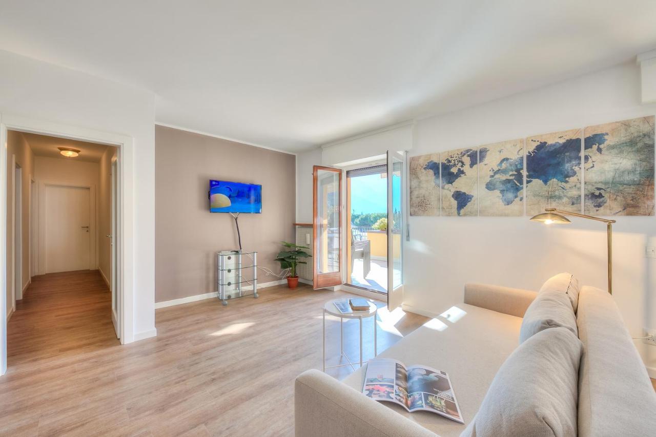 Antares150M From The Lake - Happy Rentals ريفا ديل غاردا المظهر الخارجي الصورة