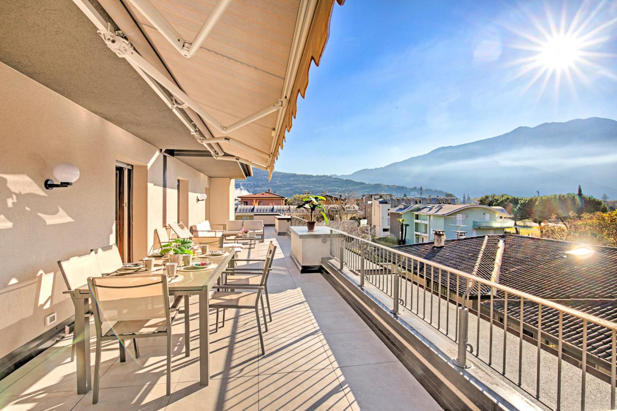 Antares150M From The Lake - Happy Rentals ريفا ديل غاردا المظهر الخارجي الصورة